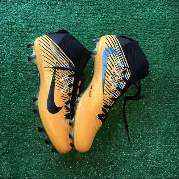 Nike | Shoes | New Nike Vapor Untouchable Football Cleats  display picture 3
